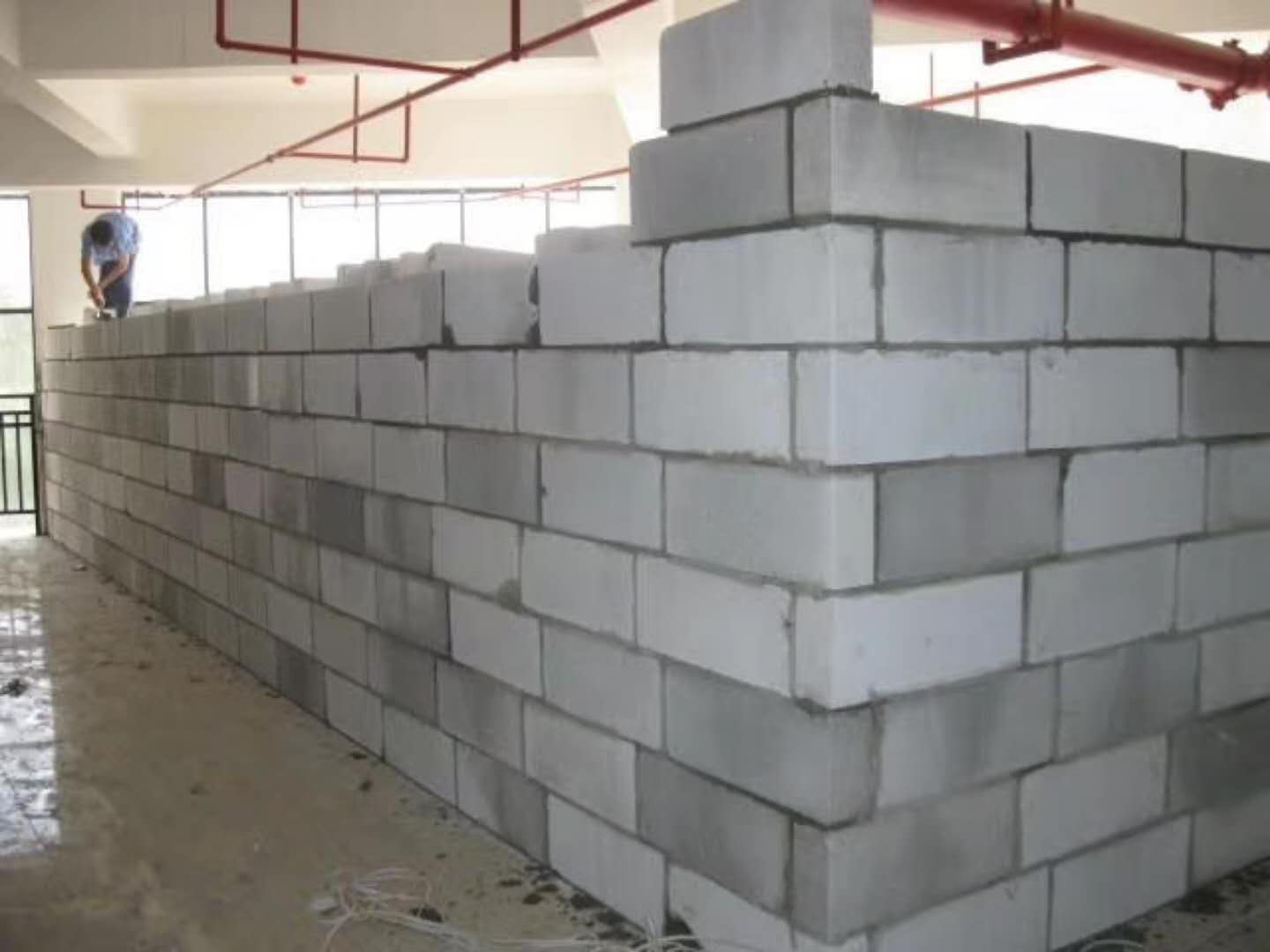 华池蒸压加气混凝土砌块承重墙静力和抗震性能的研究